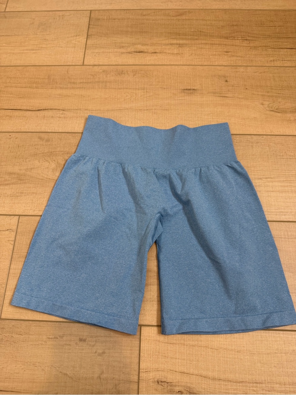 NVGTN Seamless Biker Shorts Blue Medium High Rise Workout Gym Large - Picture 2 of 3